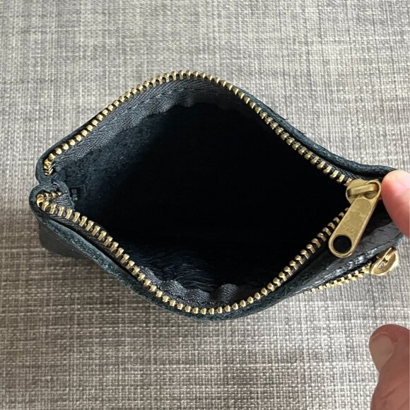 Portland Leather double zip wallet - pebbled black - Picture 2 of 4